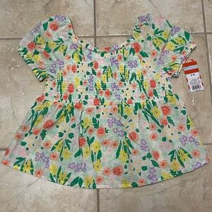 Girls Short Sleeve Floral women’s Top Green, yellow, whit,  purple size M (8)